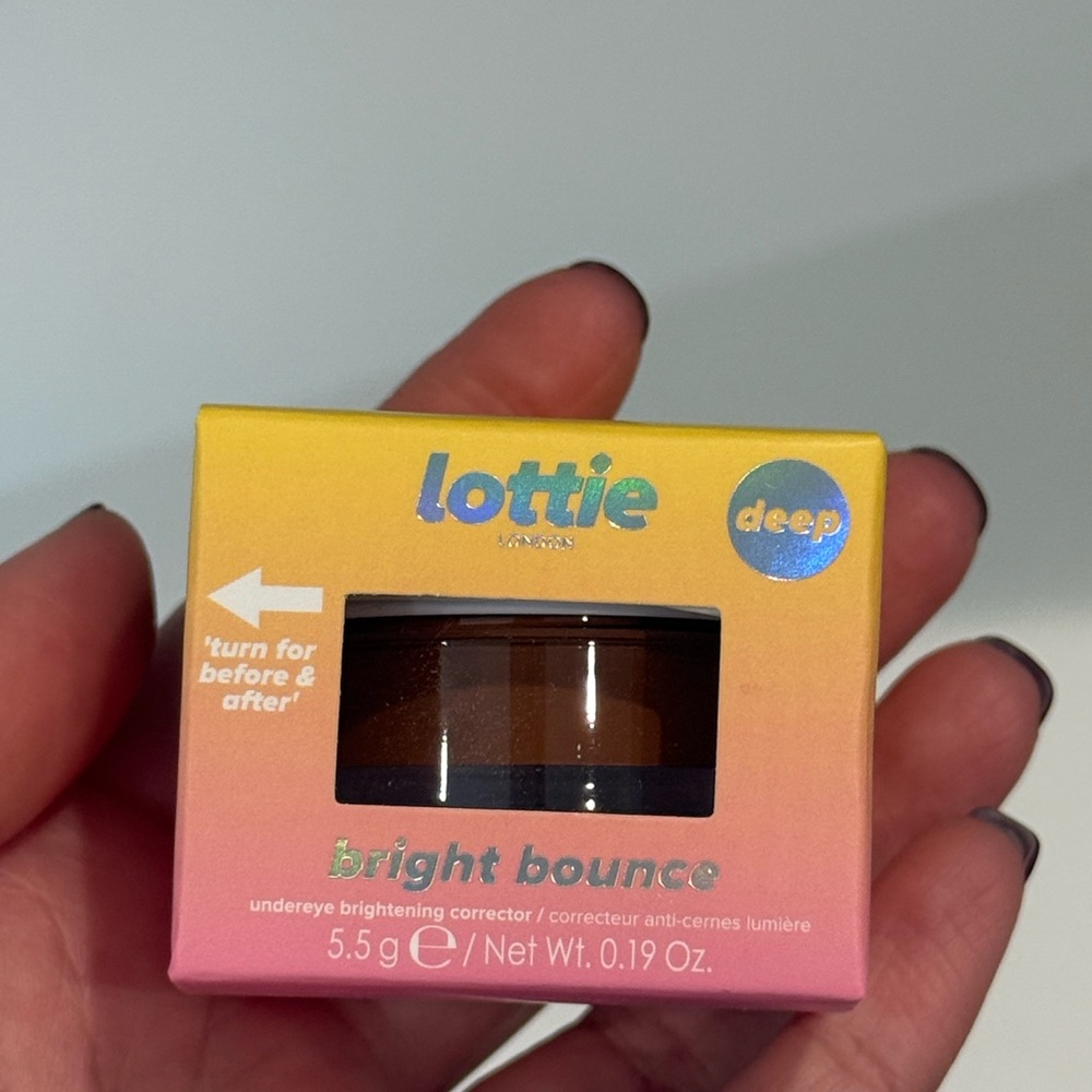 Lottie Bright Bounce Corrector